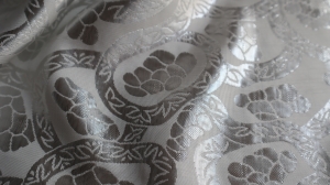 WYPRZEDAŻ  tkanina srebrny wzorek n.16 - SLEVA