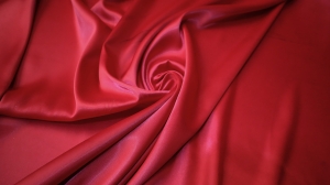 satynobawełna czerwona  n. 223 -  Červená saténová bavlna