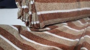 dzianina  swetrowa pasy- n445E - - úplet   sametové pruhy