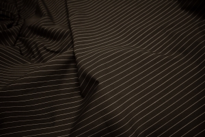 cienka bawełna w białe paski  n.334 tenká bavlna s bílými proužky