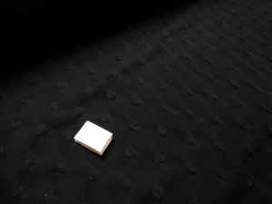 dzianina średnio gruba grochy n.120-aa -úplet střední  tečky