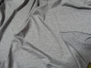 dzianina wiskoza szary melanż -n.133-tn8 - úplet šedá melir