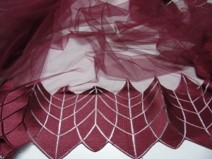 tiul - siateczka z bordurą kolor bordo-n.452c  - tiul - síťovina