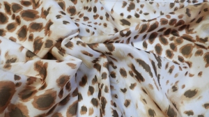 tkanina wiskoza cienka kolorowa - n.113- latka tenká viskoza