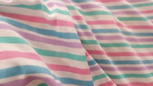 dzianina  kolorowe pasy -n.352a -uplet -pruchy