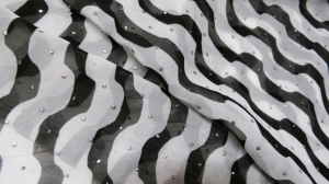 szyfon czarno biały wzorek - šifon s černobílým vzorem