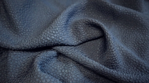 n.8a tenká krepová látka s bublinkami