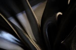 nylon - cienka gaza-perła -- tenký průhledný materiál