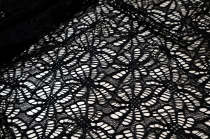 koronka czarna  n.122-   krajka průhledná látka
