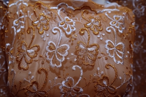 tiul -siateczka  haftowana n.418  -úplet sit- vyšívané