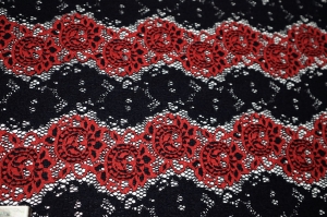 koronka czarno czerwona n.111a černá a červená krajka