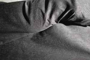 dzianina czarna wyciskany wzorek -n.253a-černý úplet, mačkaný vzor