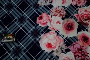 tkanina elastyczna z-bordurą  --n.351-Textilie pro oděvy