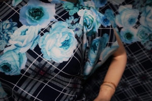 tkanina elastyczna z-bordurą  --n.352-Textilie pro oděvy